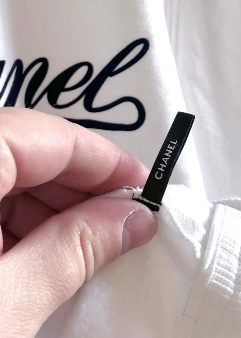 Chanel FW2017 White Sweatshirt Gabrielle Coco Chanel Velvet Signature