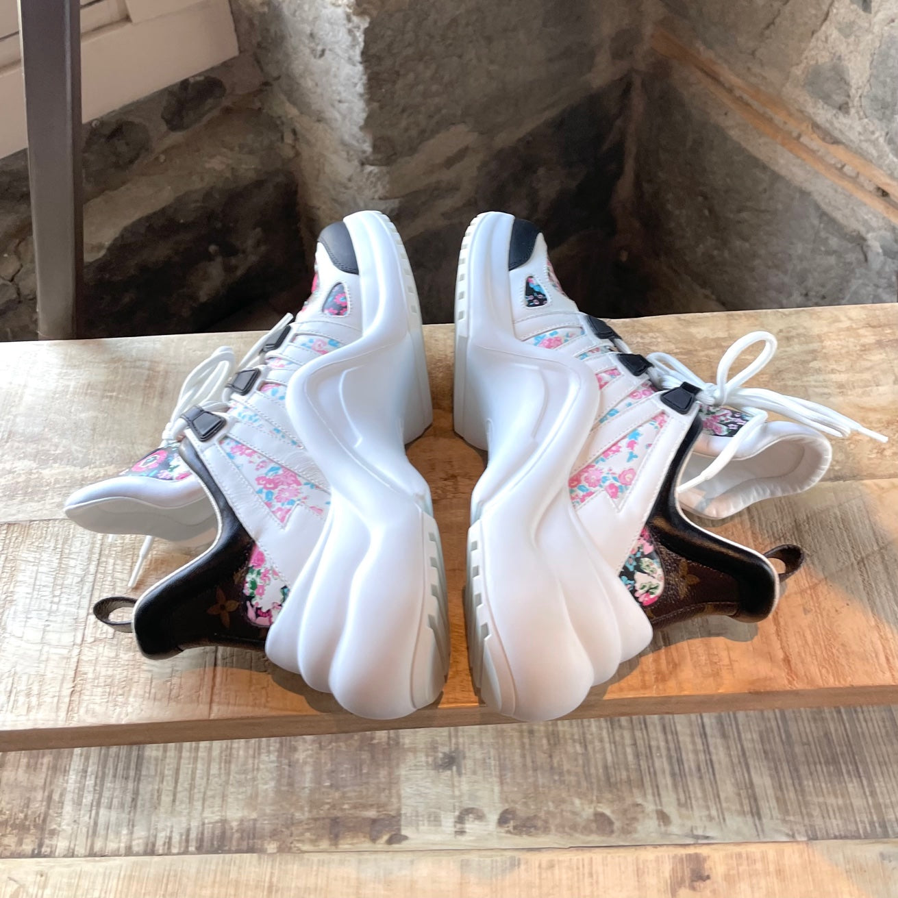 Louis Vuitton White Archlight Floral Print Chunky Sneakers – Boutique LUC.S