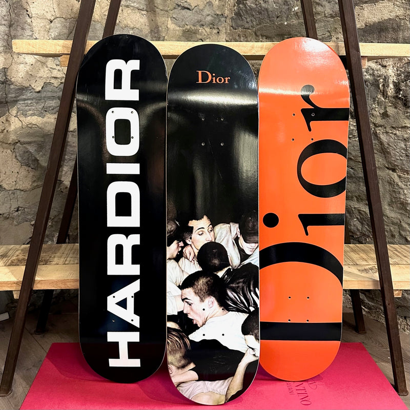 Ensemble complet de 3 planches de skate Dior FW17 x Dan Witz