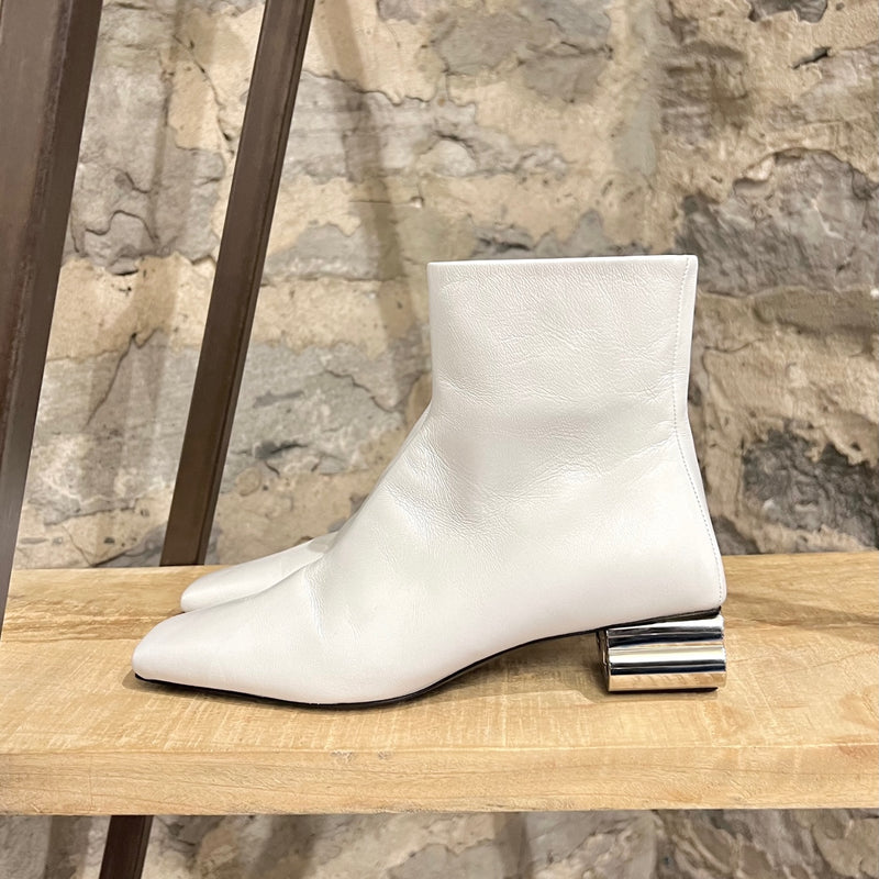 Balenciaga White Leather Typo BB Heels Leather Boots