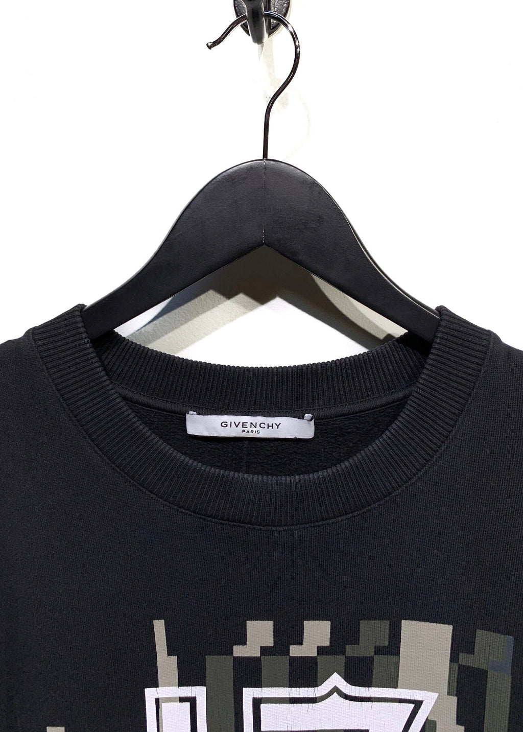 Givenchy Black "17" Graphic Printed Sweatshirt