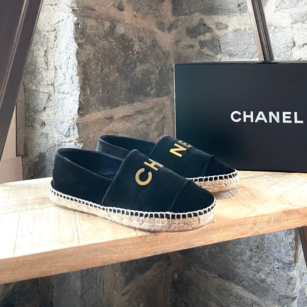 Chanel 2018 Black Velvet Graphic Gold Logo Espadrilles