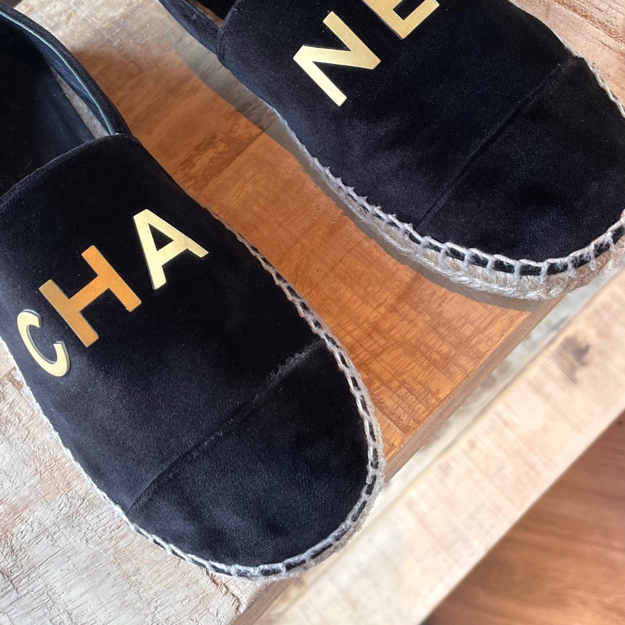 Chanel 2018 Black Velvet Graphic Gold Logo Espadrilles – Boutique