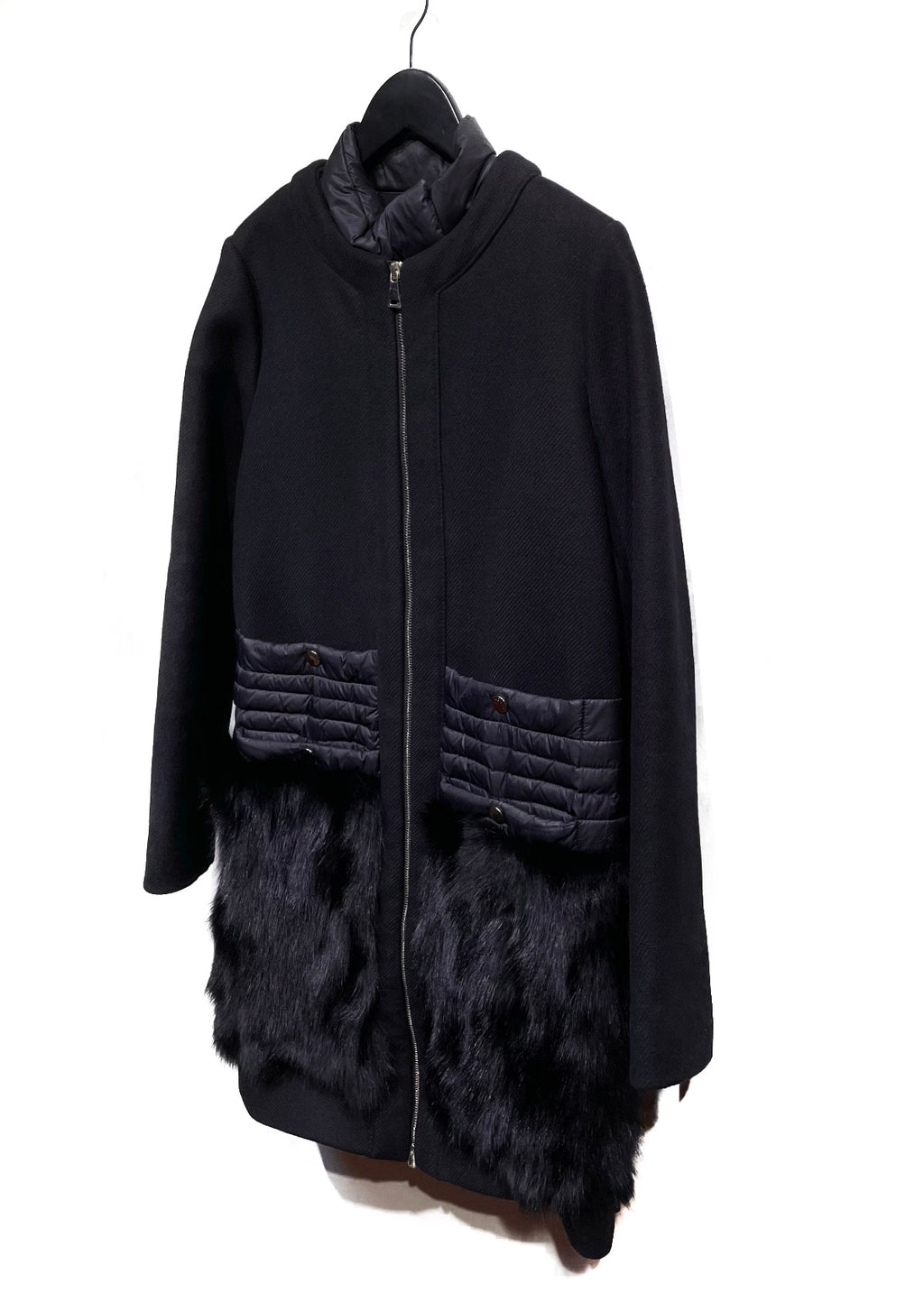 Manteau noir en duvet bordé de fourrure Moncler Premiere Regle