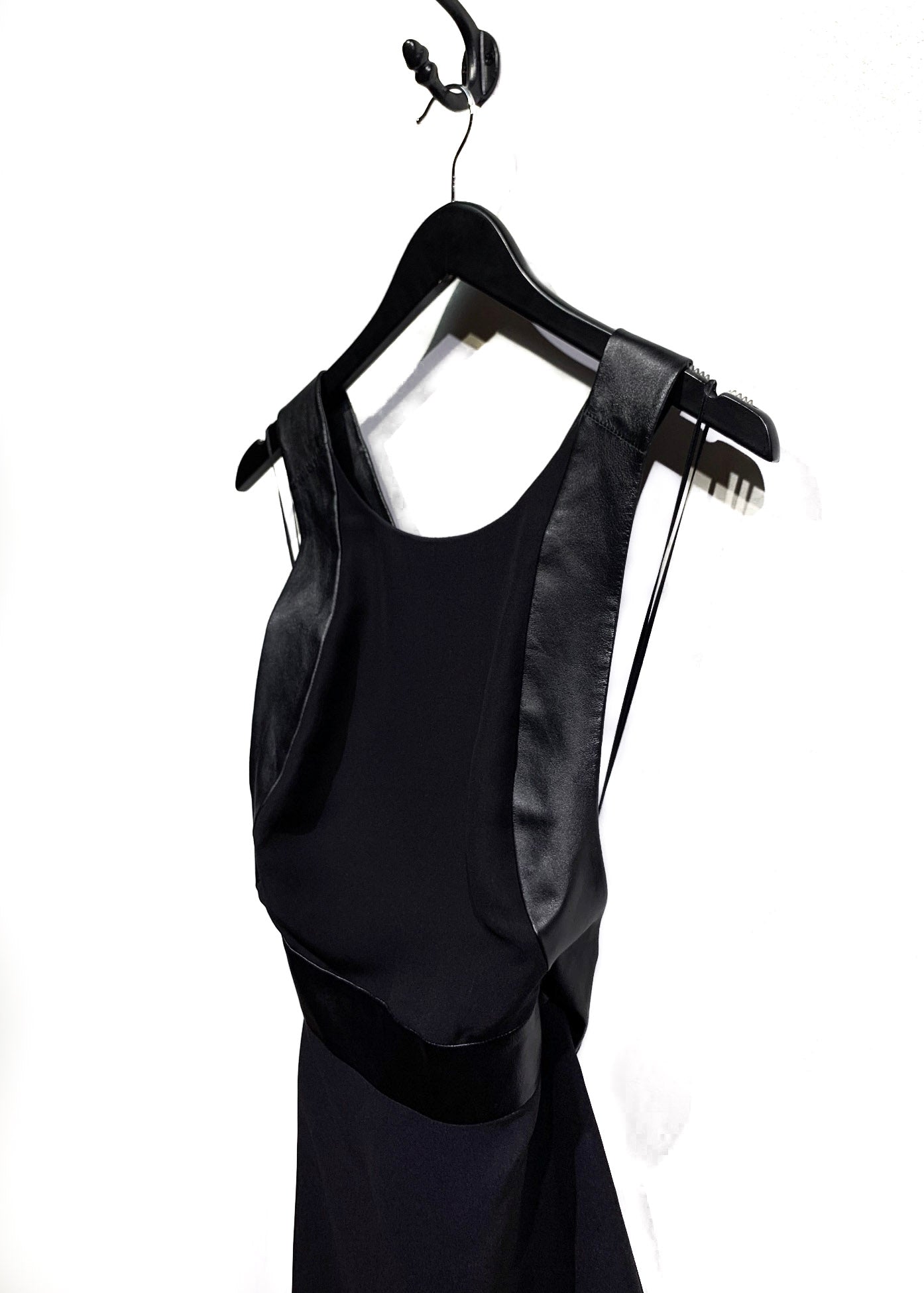 gucci black leather dress Gucci by Tom Ford F/W1999 leather dress with rose appliqu