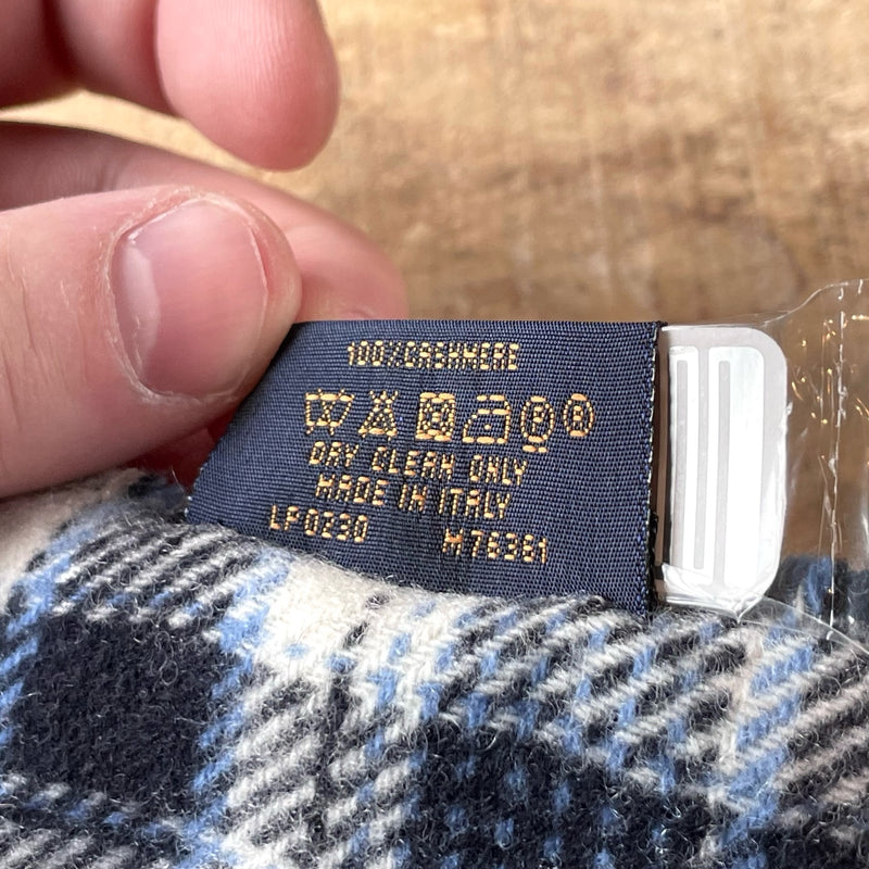 Louis Vuitton Mini Reykjavik Monogram Cashmere Scarf
