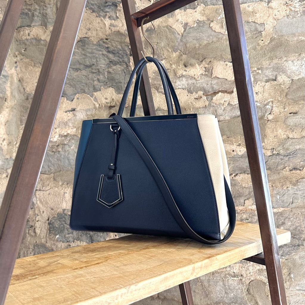 Céline Blue Leather Large Trio Crossbody Bag – Boutique LUC.S