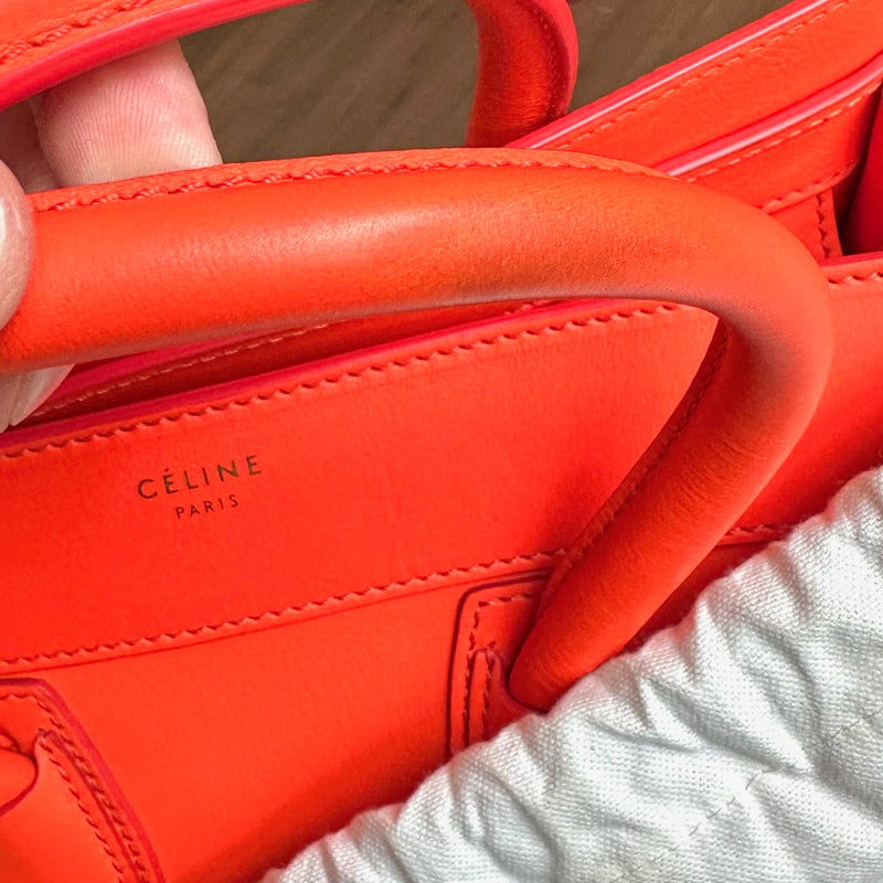 Sac à main Céline Mini Luggage en cuir orange