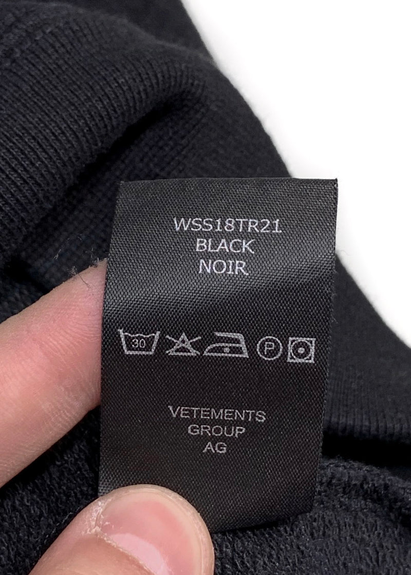 Sweat noir à capuche Vêtements surdimensionné avec découpe