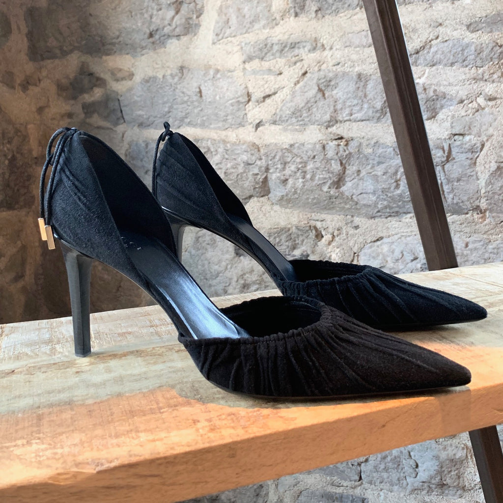 Gucci Black Suede D'orsay Pointy Pumps