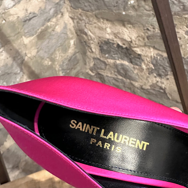 Escarpins en satin rose vif Saint Laurent Marylin 110