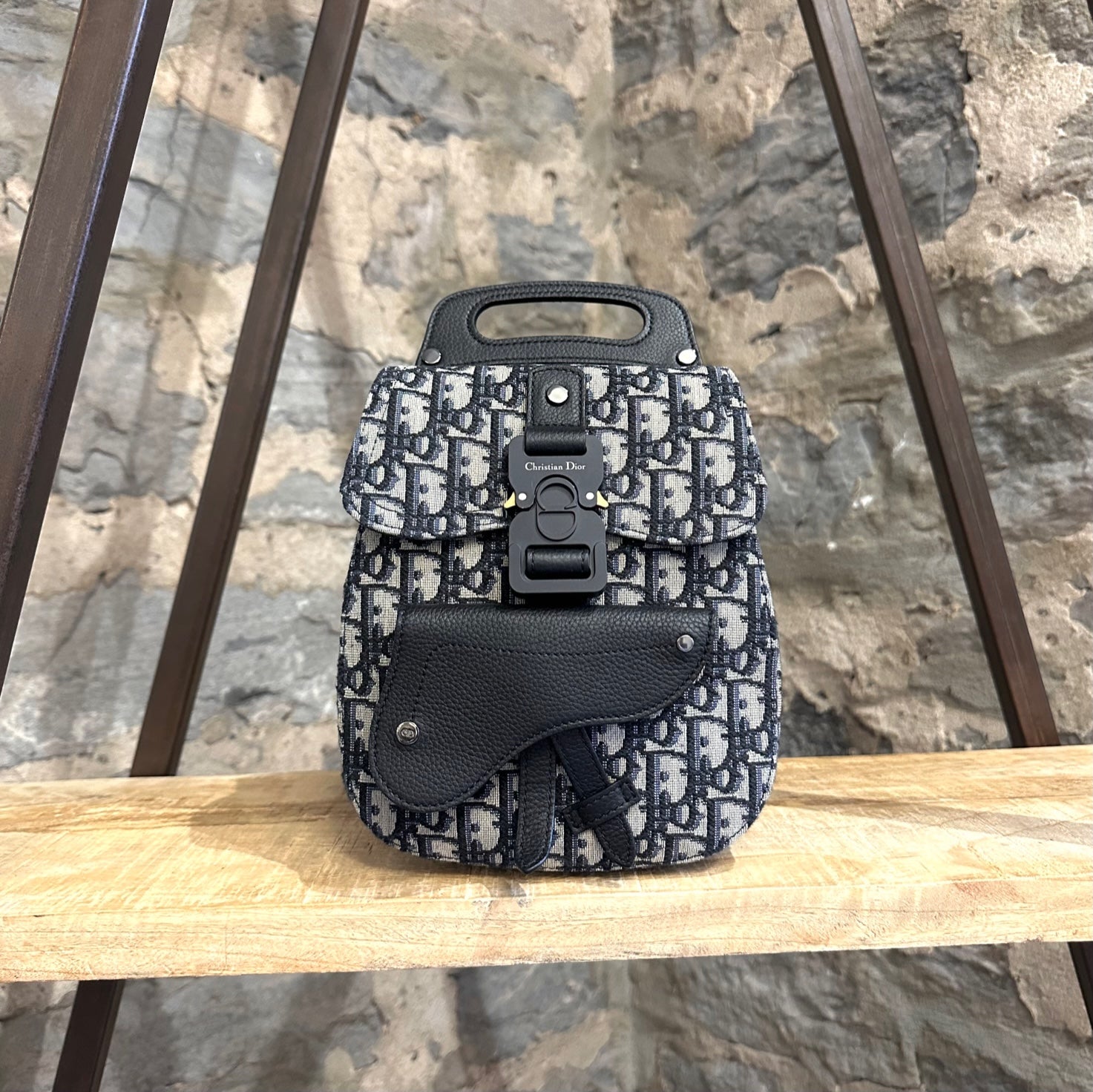 dior backpack mini Oblique Grained Calfskin Gallop – Boutique LUC.S The top handle is Color:Carbon Grey AM SeaBlue Backpack for Togo